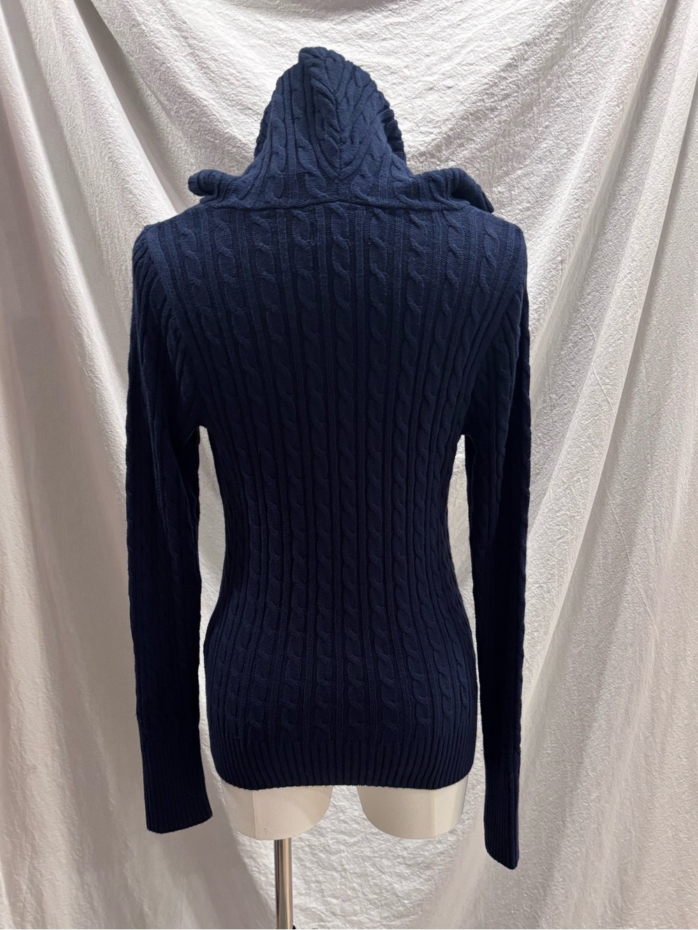 Hollister Cable Knit V Neck Hoodie Sweater Navy Blue Size Medium M NWT - Picture 2 of 10